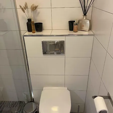 In - With One Bedrooms And Parking In The City Of Vendégház *